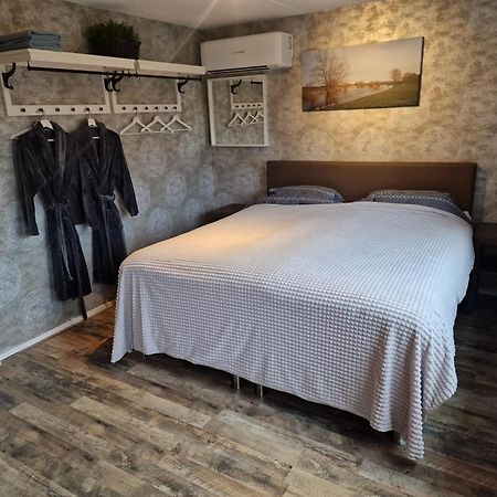 Bed & Budget Mackenzieplaats Wilp Exterior photo